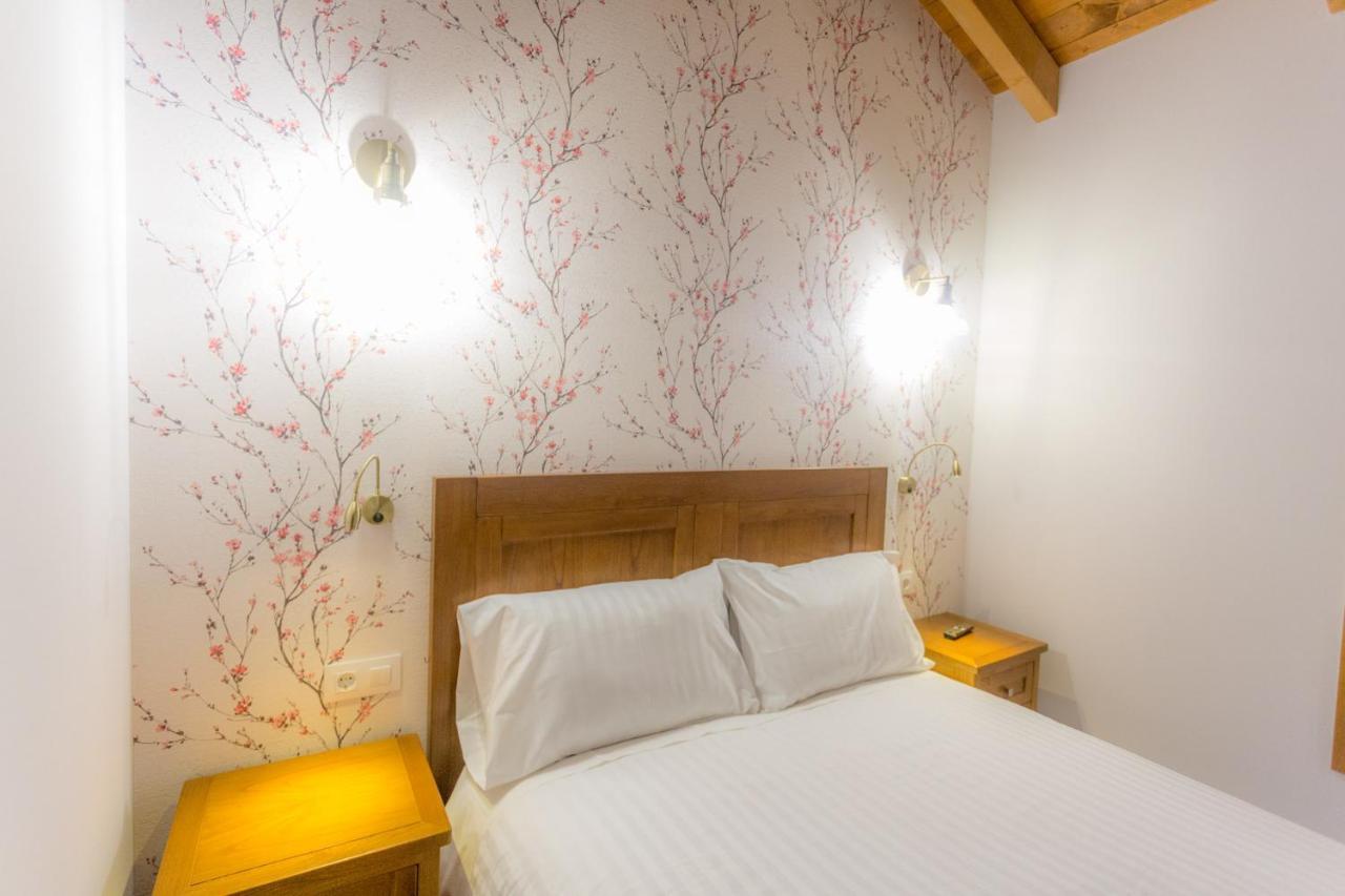 Casa Da Ponte De Penas Hotel Melide Eksteriør billede